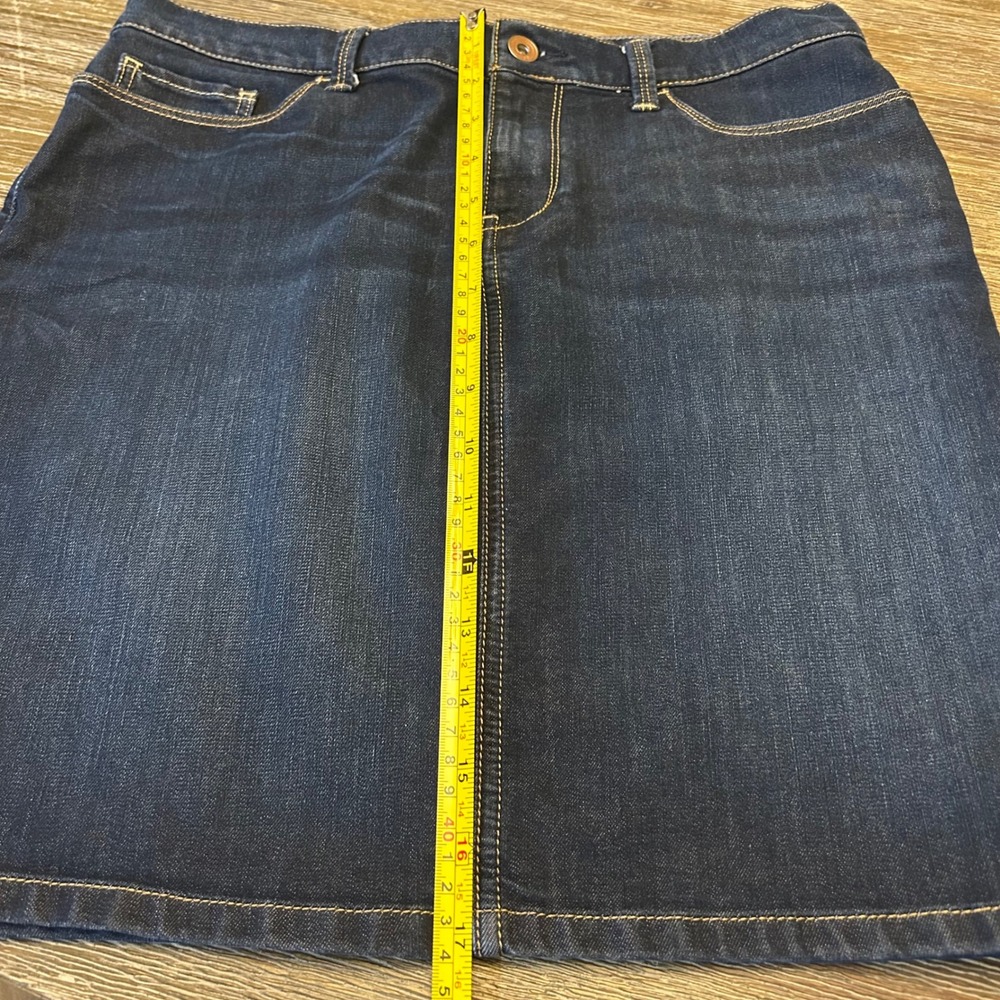 Banana Republic Denim Mini Skirt Womens 28 Dark Blue Fall Stretch Casual - Picture 6 of 7
